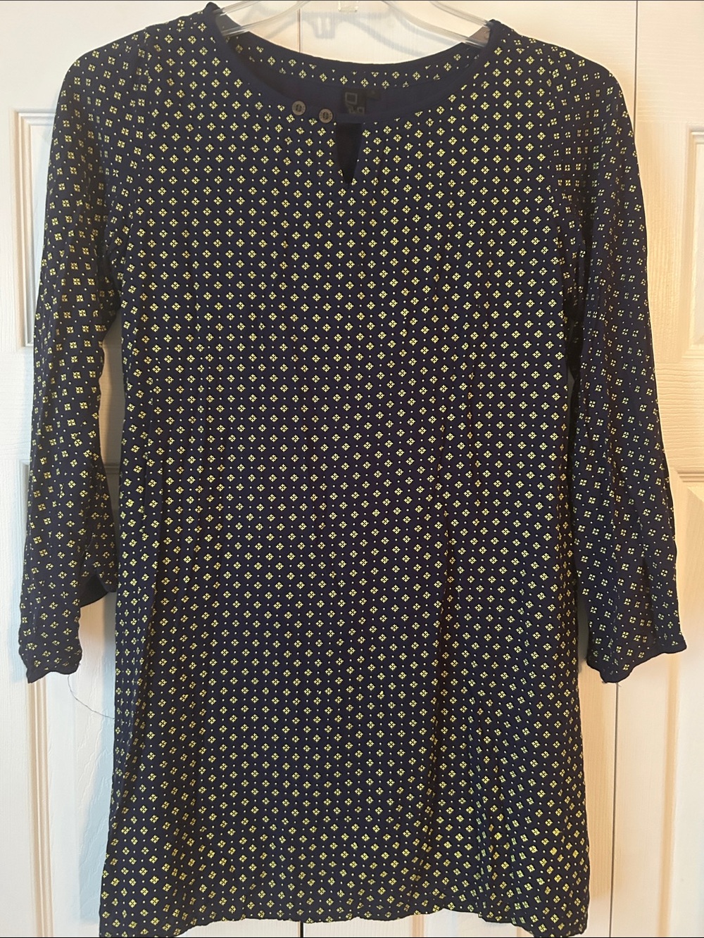 Ego size S Navy Long-Sleeve Tunic with Yellow Geometric Print Keyhole Opening